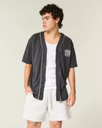 Pantalones cortos de polar holgados hasta la mitad del muslo
