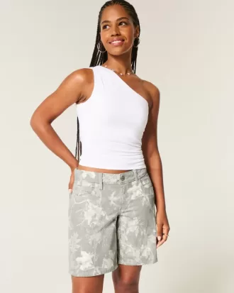 Pantalones cortos holgados de camuflaje con cintura baja y curvas