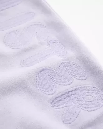 Pantalones deportivos anchos con logotipo
