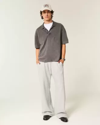 Pantalones deportivos de corte acampanado