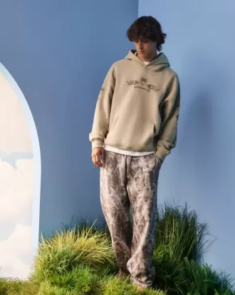 Pantalones deportivos de corte acampanado