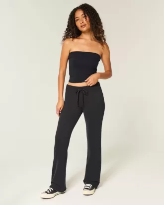 Pantalones deportivos de corte acampanado