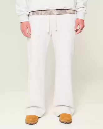 Pantalones deportivos de corte acampanado