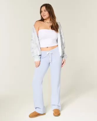 Pantalones deportivos de corte acampanado