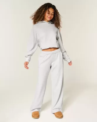 Pantalones deportivos de pierna ancha