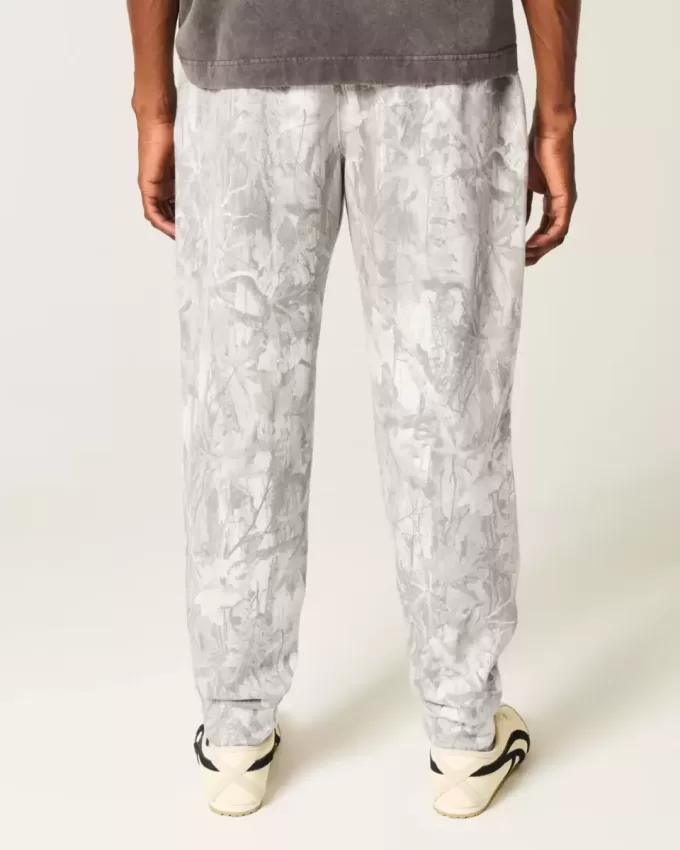 Pantalones deportivos de polar con estampado de camuflaje Feel Good de Hollister Pantalones deportivos de polar con estampado de camuflaje Feel Good de Hollister