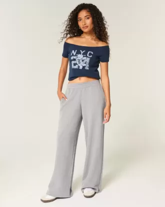 Pantalones deportivos holgados