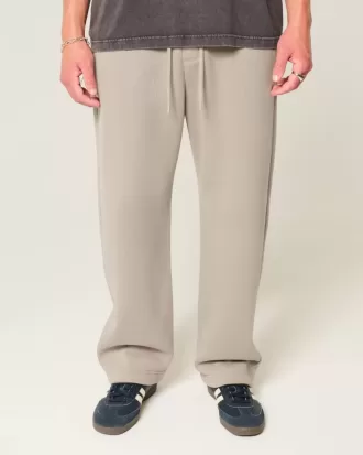 Pantalones deportivos holgados