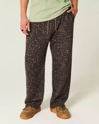 Pantalones deportivos holgados