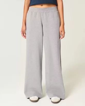 Pantalones deportivos holgados