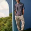Pantalones deportivos holgados con cintura ceñida Pantalones deportivos holgados con cintura ceñida