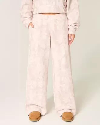 Pantalones deportivos holgados de camuflaje rosa