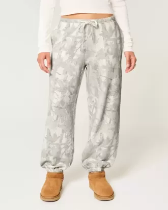 Pantalones deportivos holgados de polar con estampado de camuflaje