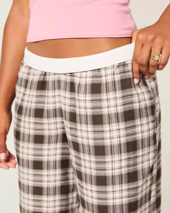 Pantalones holgados de franela Pantalones holgados de franela
