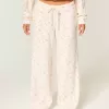 Pantalones holgados y acogedores de waffle de Gilly Hicks Pantalones holgados y acogedores de waffle de Gilly Hicks
