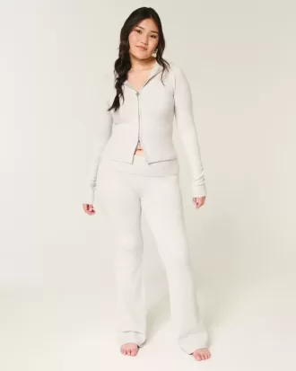 Pantalones tipo bota con cintura plegable de punto de Gilly Hicks Pantalones tipo bota con cintura plegable de punto de Gilly Hicks