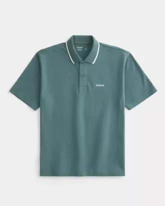Polo con logotipo relajado