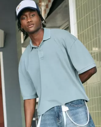 Polo corto cuadrado