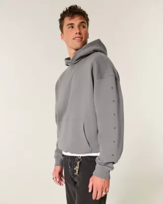 Sudadera con capucha con detalle de estrella cuadrada