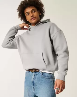Sudadera con capucha cuadrada