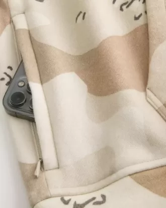 Sudadera con capucha de camuflaje cuadrado