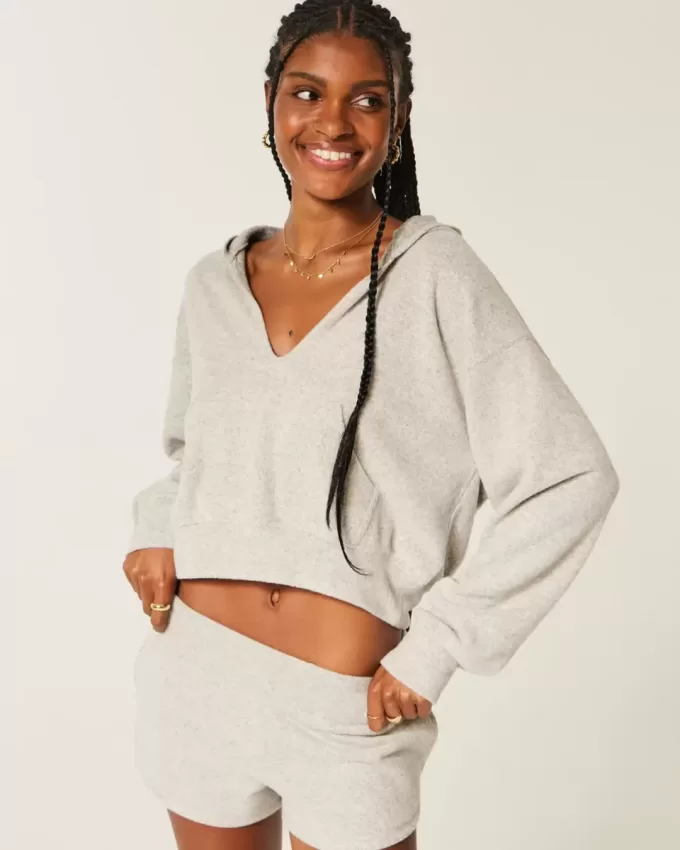 Sudadera con capucha de punto con cuello en V de Gilly Hicks Sudadera con capucha de punto con cuello en V de Gilly Hicks