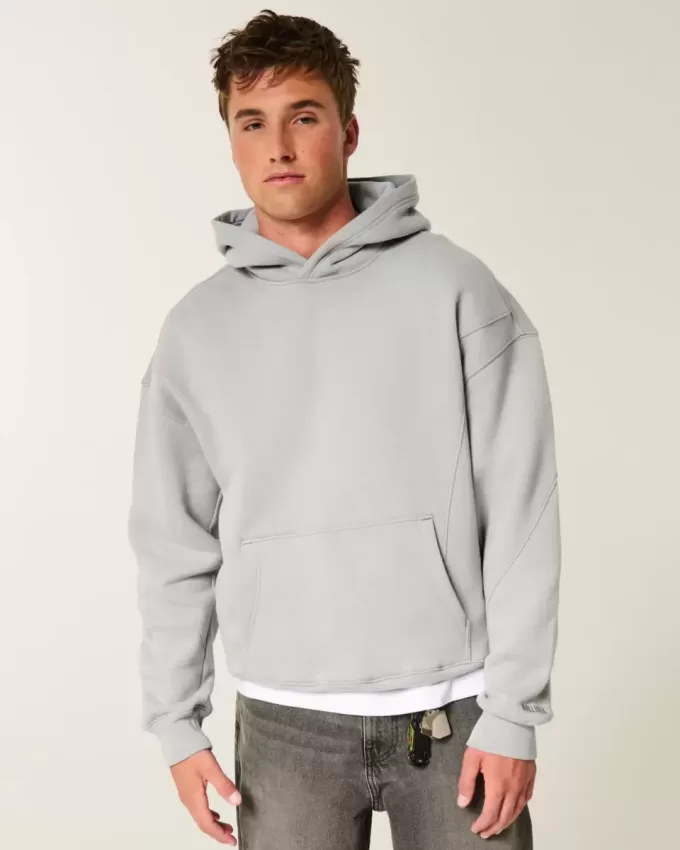 Sudadera con capucha y costuras cuadradas Sudadera con capucha y costuras cuadradas
