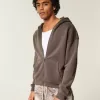 Sudadera con capucha y cremallera cuadrada