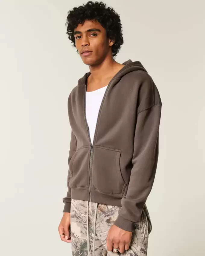 Sudadera con capucha y cremallera cuadrada