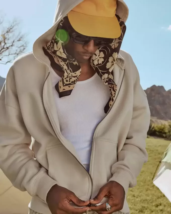 Sudadera con capucha y cremallera cuadrada Sudadera con capucha y cremallera cuadrada