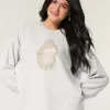 Suéter Hollister Comfy Cloud Bunny con gráfico de cuello redondo Suéter Hollister Comfy Cloud Bunny con gráfico de cuello redondo