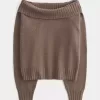 Suéter Hollister Comfy Cloud con hombros descubiertos y dobladillo doblado