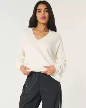 Suéter Hollister Comfy Cloud Oversize con cuello en V