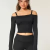 Top con hombros descubiertos Gilly Hicks Active Recharge Top con hombros descubiertos Gilly Hicks Active Recharge