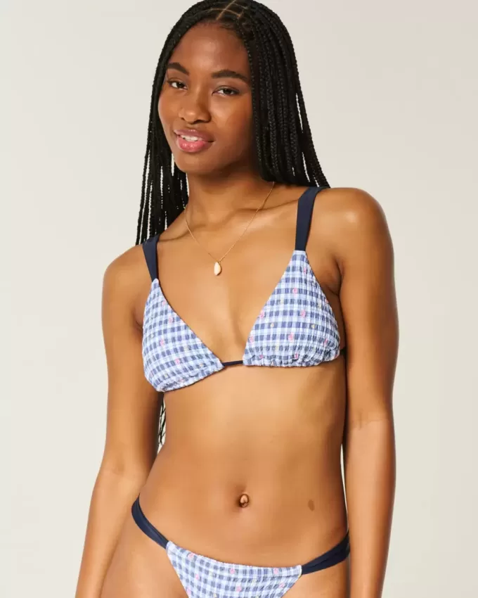 Top de bikini triangular con hombros descubiertos y fruncido Top de bikini triangular con hombros descubiertos y fruncido
