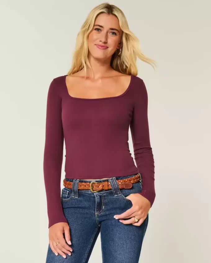 Top de manga larga con cuello cuadrado Top de manga larga con cuello cuadrado