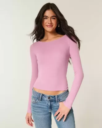 Top de manga larga con cuello oblicuo