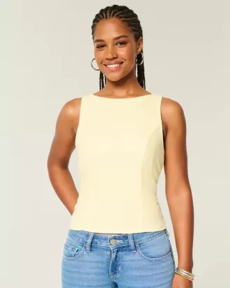 Top de mezcla de lino con espalda abierta
