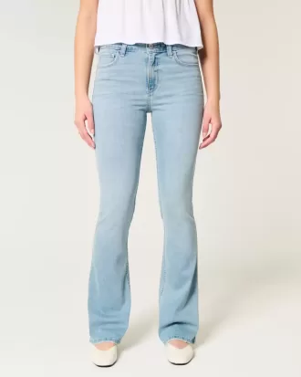Vaqueros bootcut de tiro medio y lavado claro