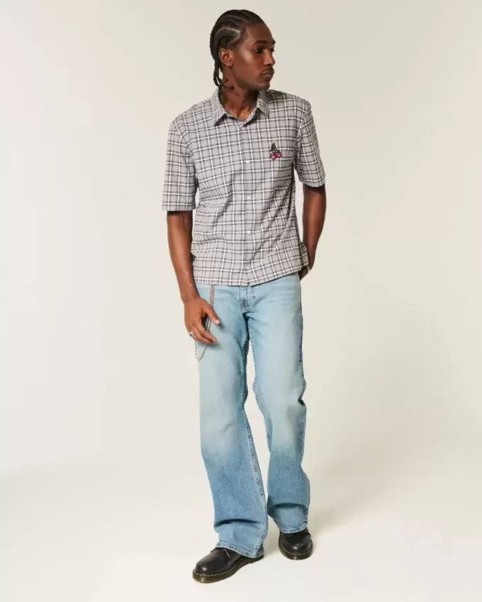 Vaqueros bootcut holgados con lavado medio Vaqueros bootcut holgados con lavado medio