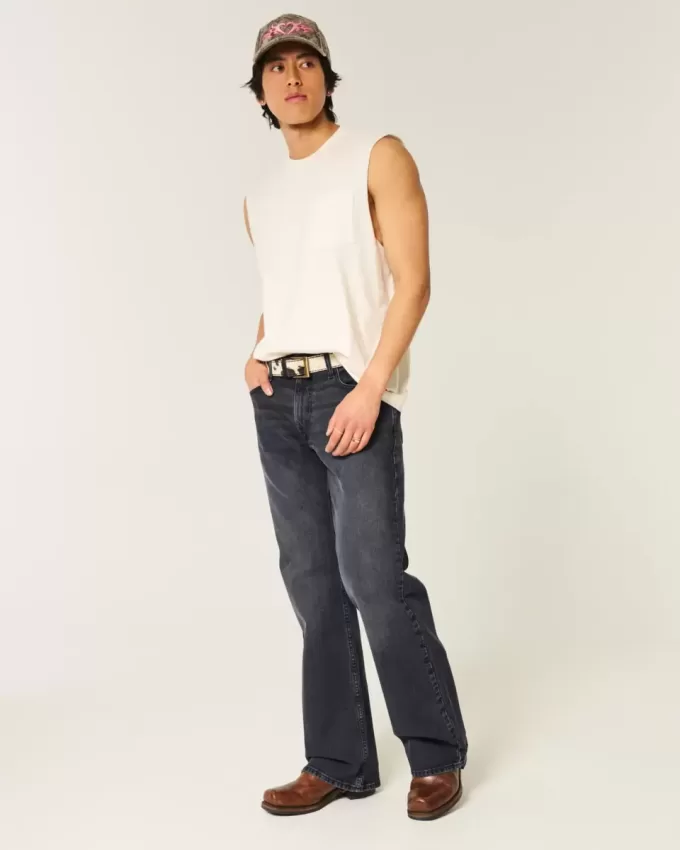 Vaqueros bootcut relajados negros lavados Vaqueros bootcut relajados negros lavados