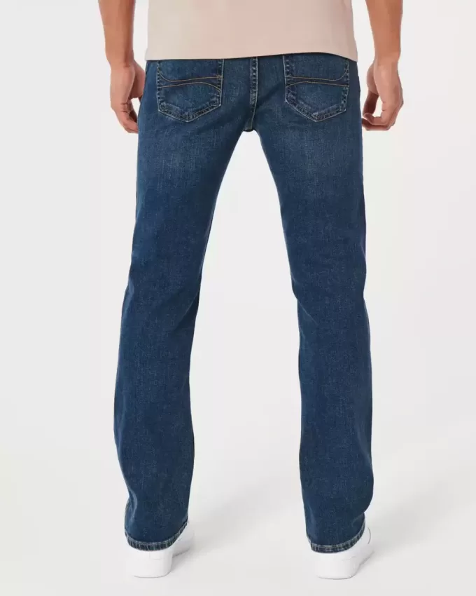 Vaqueros de bota con lavado medio Vaqueros de bota con lavado medio