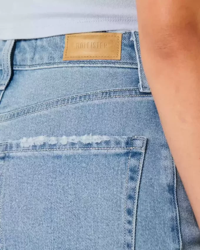 Vaqueros de papá con lavado medio y tiro ultraalto y curvas Vaqueros de papá con lavado medio y tiro ultraalto y curvas