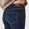 Vaqueros de tiro bajo con lavado oscuro Vaqueros de tiro bajo con lavado oscuro