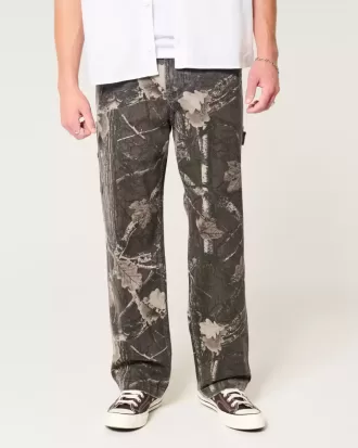 Vaqueros holgados de pintor con estampado de camuflaje