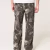 Vaqueros holgados de pintor con estampado de camuflaje Vaqueros holgados de pintor con estampado de camuflaje