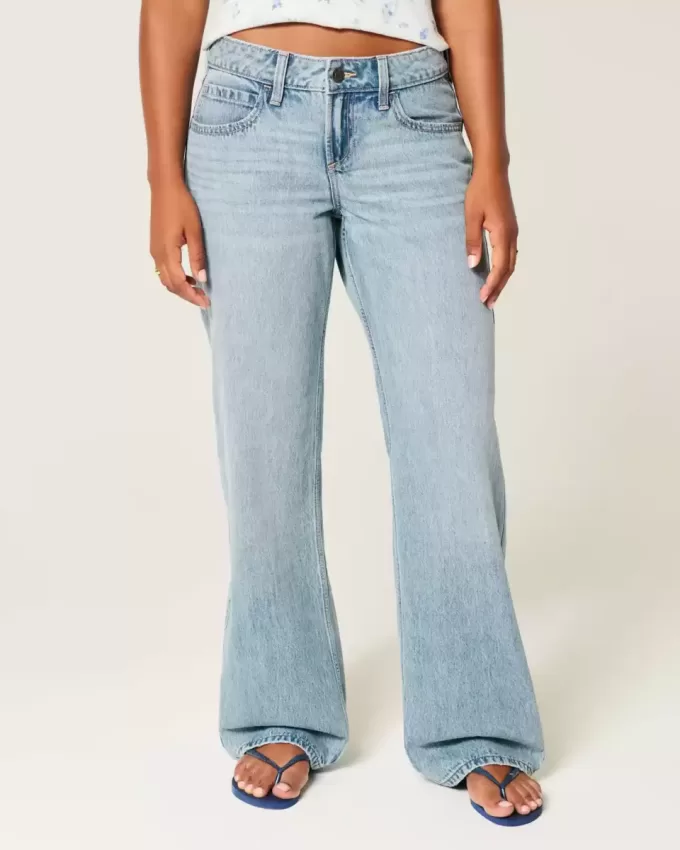 Vaqueros holgados de talle bajo con lavado medio y curvas Vaqueros holgados de talle bajo con lavado medio y curvas