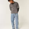 Vaqueros holgados estilo skater con lavado medio Vaqueros holgados estilo skater con lavado medio