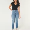 Vaqueros mom de tiro ultraalto con lavado medio rotos y curvas Vaqueros mom de tiro ultraalto con lavado medio rotos y curvas