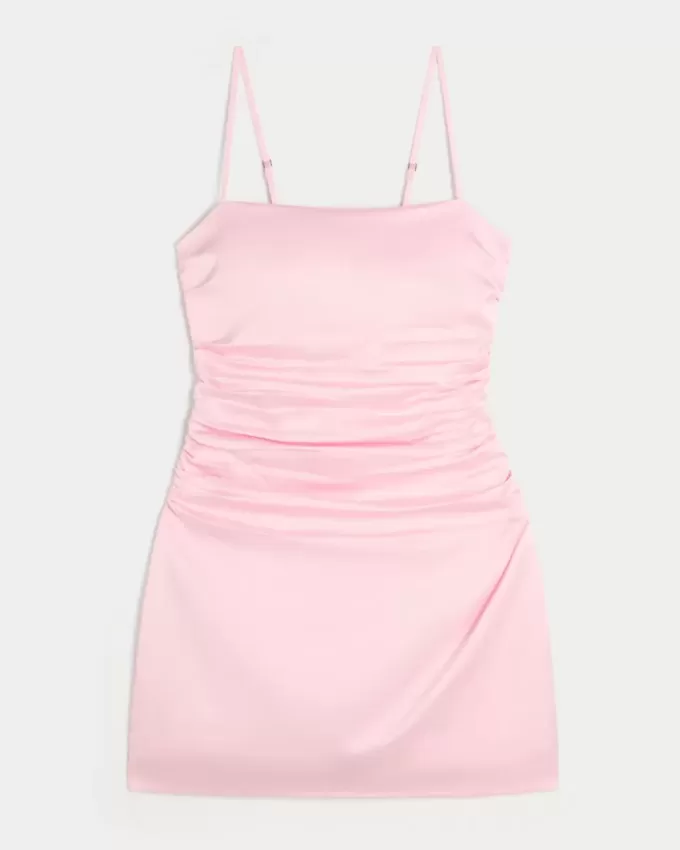 Vestido ajustado con lazo en la espalda de satén Vestido ajustado con lazo en la espalda de satén